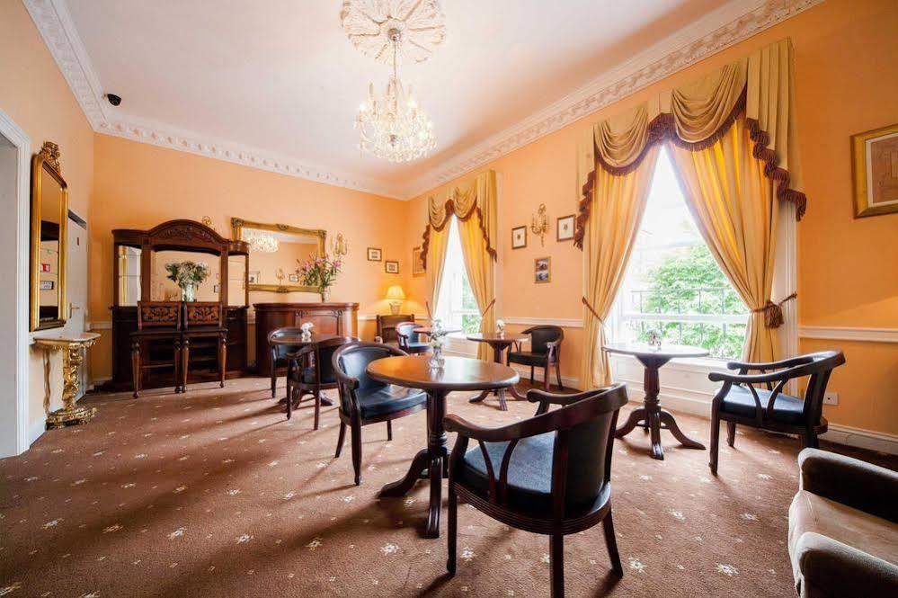 Lynams Hotel Dublin Exterior photo